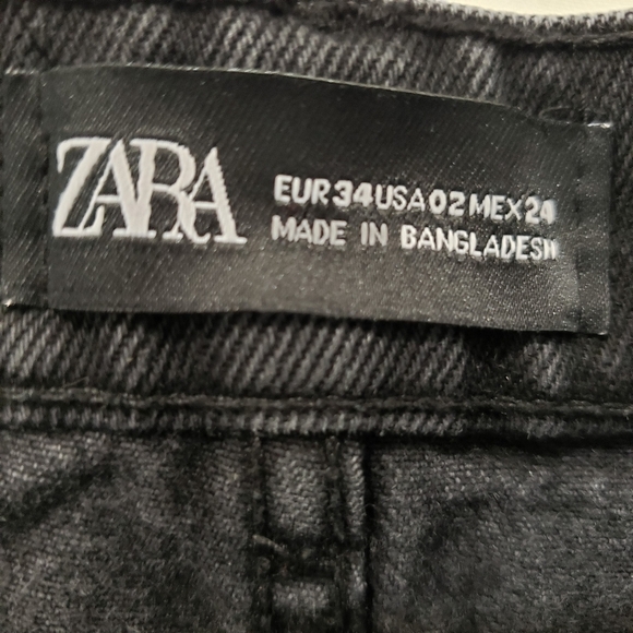 Zara size 2 black distressed - Picture 3 of 3